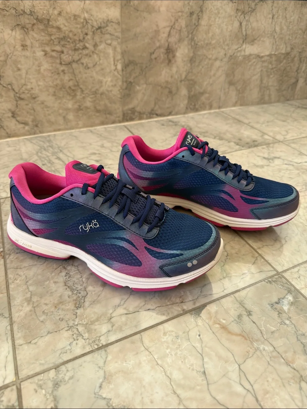 Ryka Devo Plus 2 Women's Walking Shoes NIB Navy/Pink Size 9M